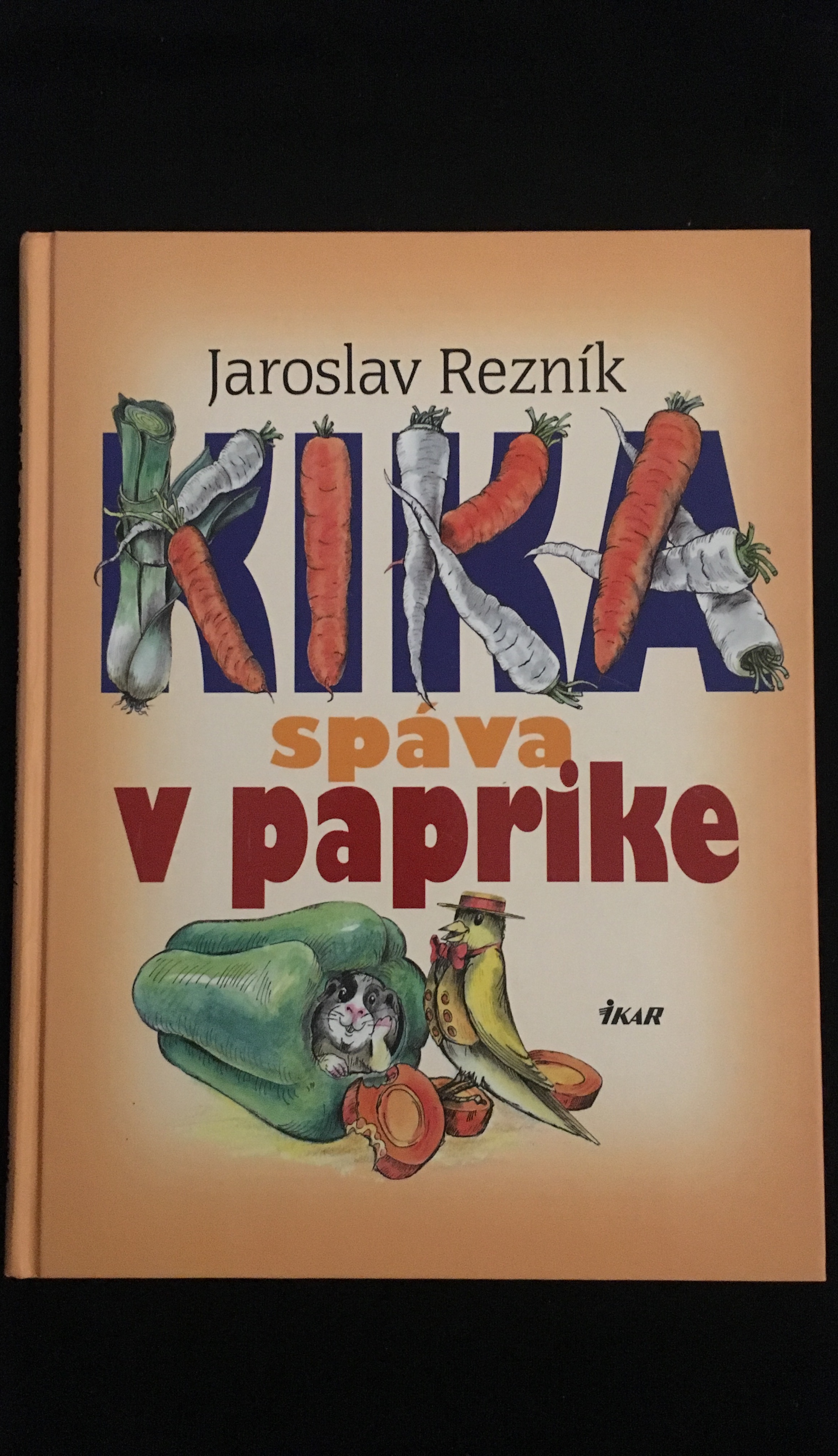 Jaroslav Rezník-Kika spáva v paprike