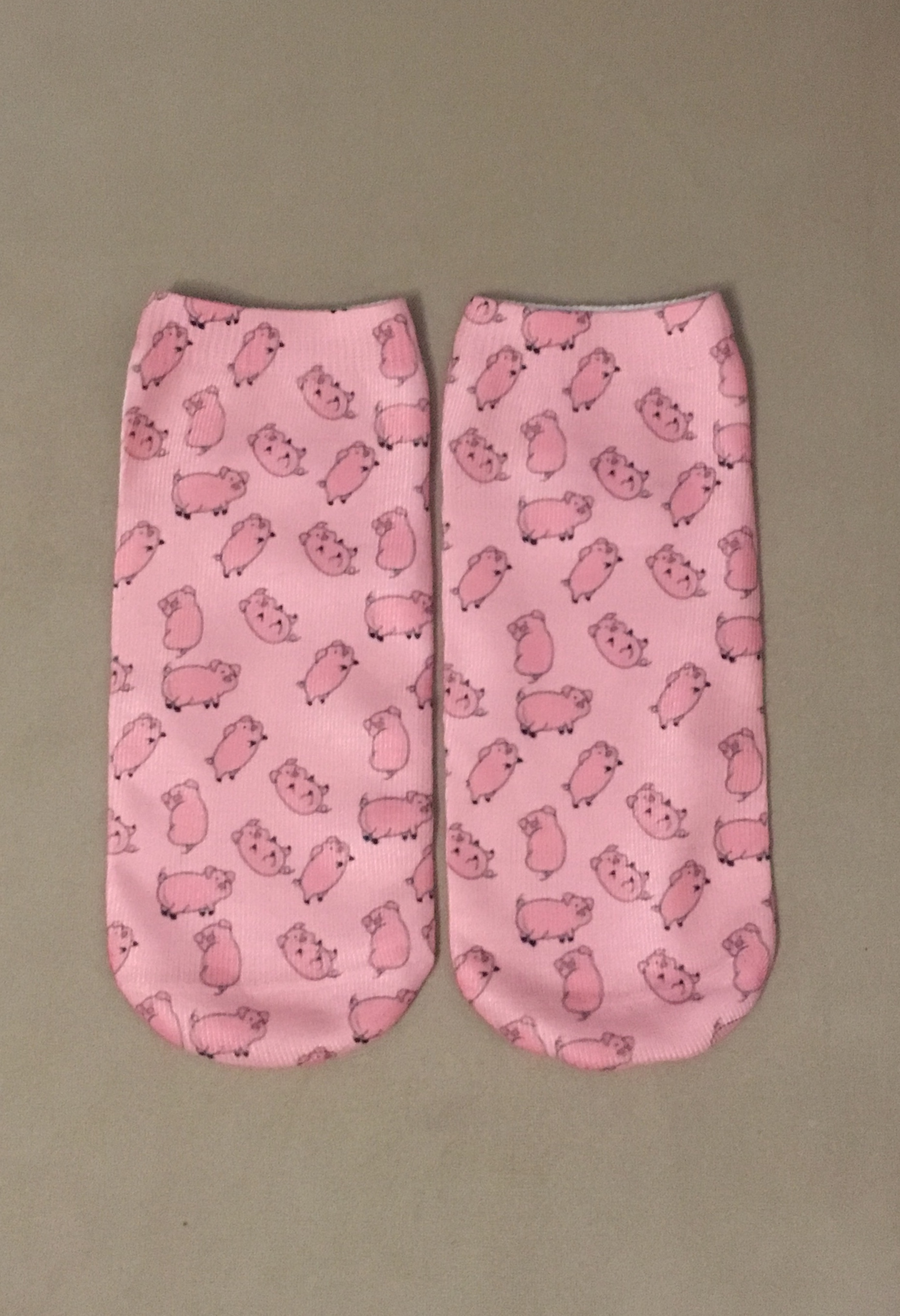Ponožky členkové ružové s vela prasiatkami