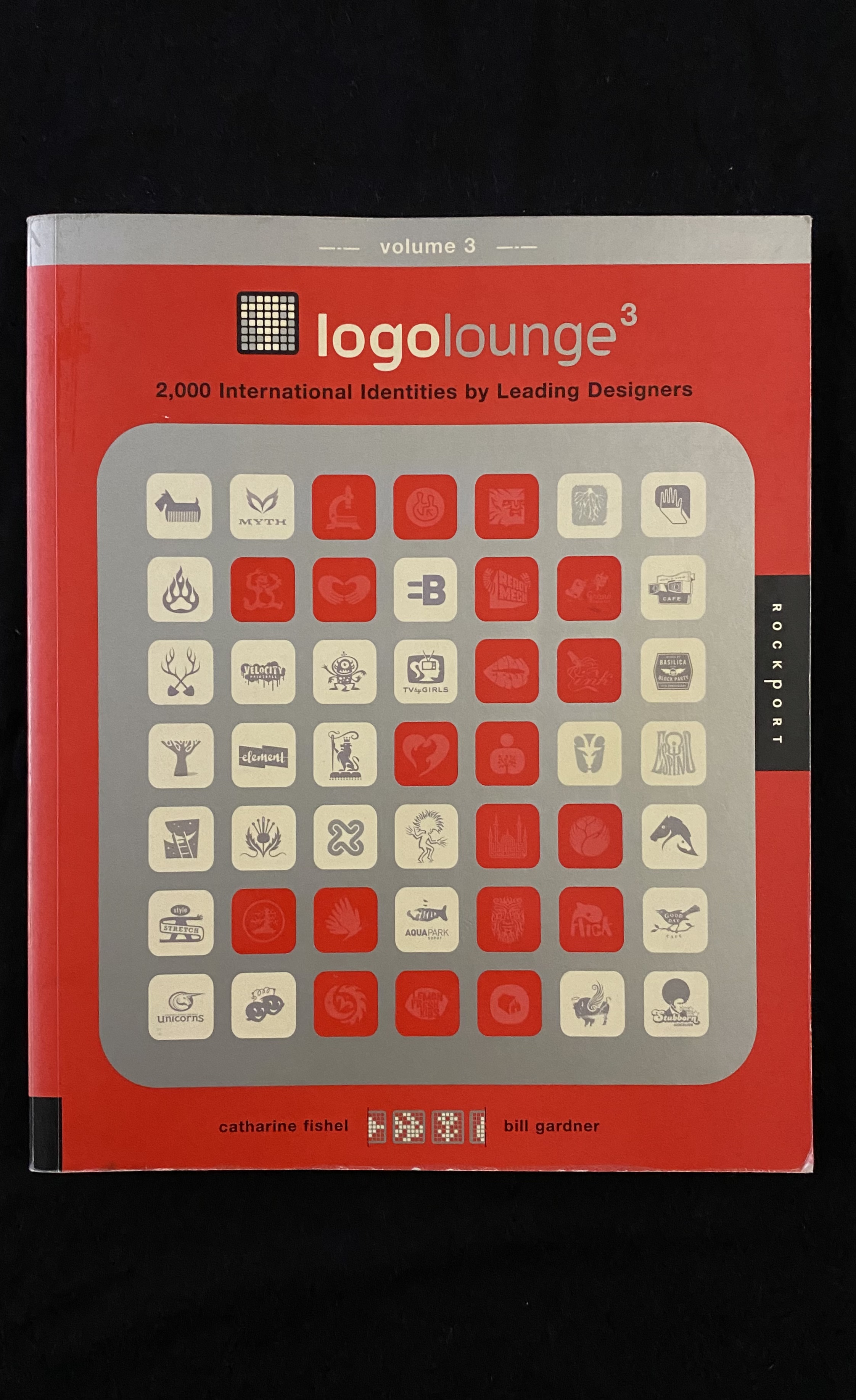 LogoLounge 3