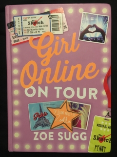 Zoe Sugg-Girls online on tour